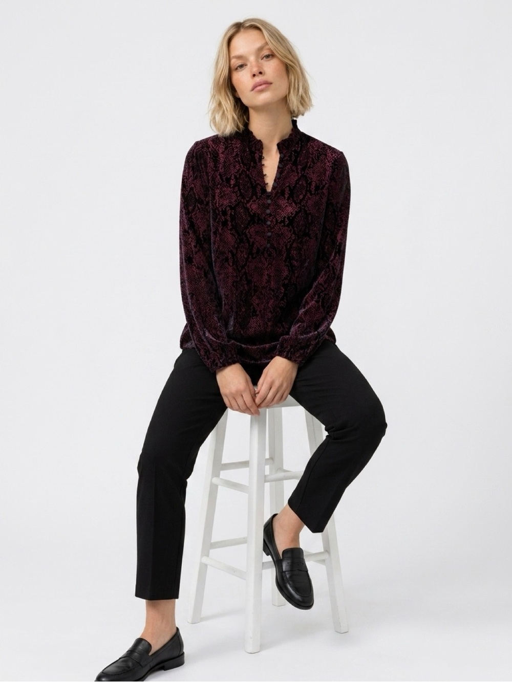White House Black Market Romantic Burnout Velvet Snake Print Tunic Top in Wine